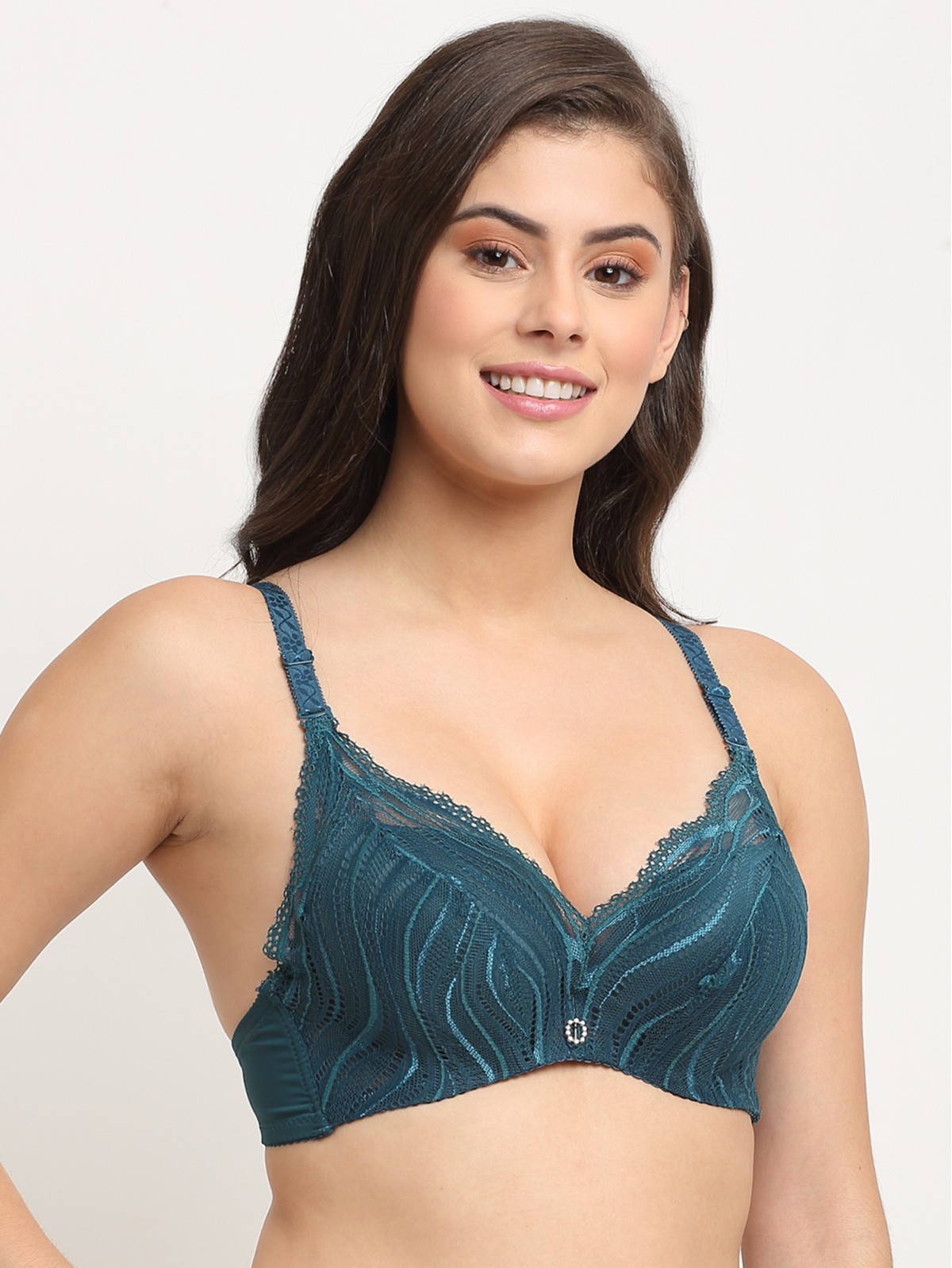 Chic and Sleek Lace Brassiere K1501B